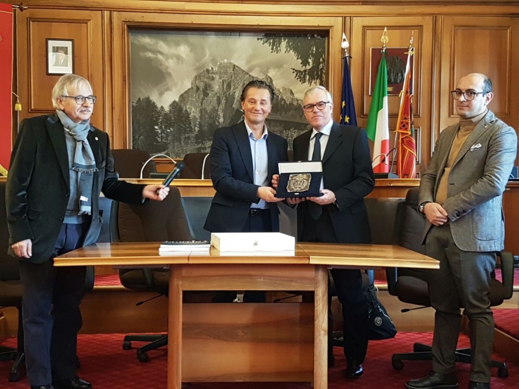 Capri incontra Cortina, confronto sul turismo internazionale