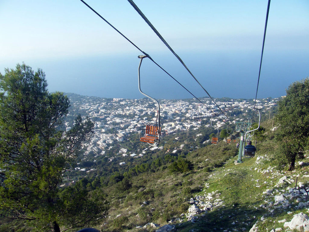 Le più belle funivie e seggiovie d’Italia, dalle montagne al mare: c’è anche Capri