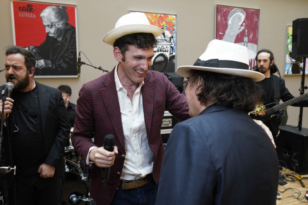 Da Luigia a Zurigo, un’inaugurazione tutta Anema e Core