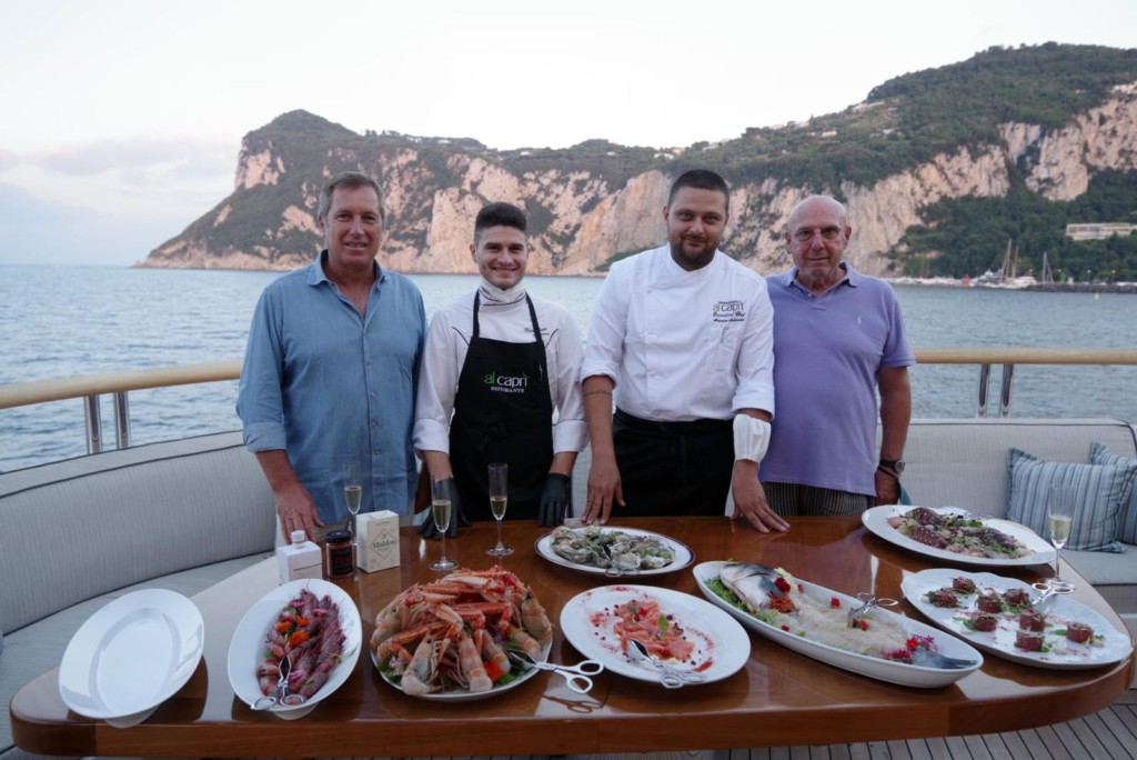 All’ ancora ai Faraglioni lo yatch del patron dello Spezia Calcio