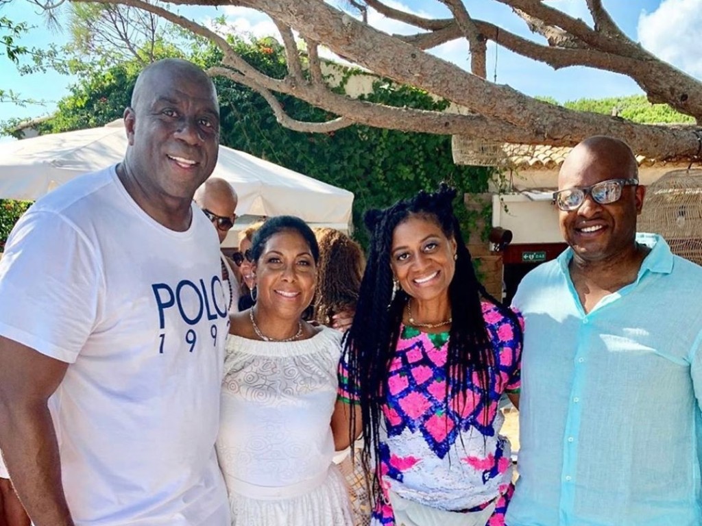 Capri, vacanze col pienone: sfilata di vip da Magic Johnson a Vieri e Ferragni