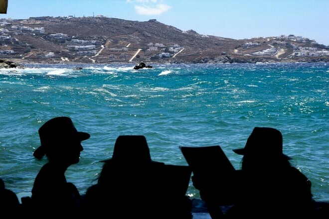 Capri Incontra Mykonos negli scatti della Caimi – fotogallery