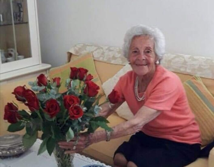 Anacapri: tanti Auguri a nonna Assunta, 100 candeline circondata dall’amore dei suoi cari