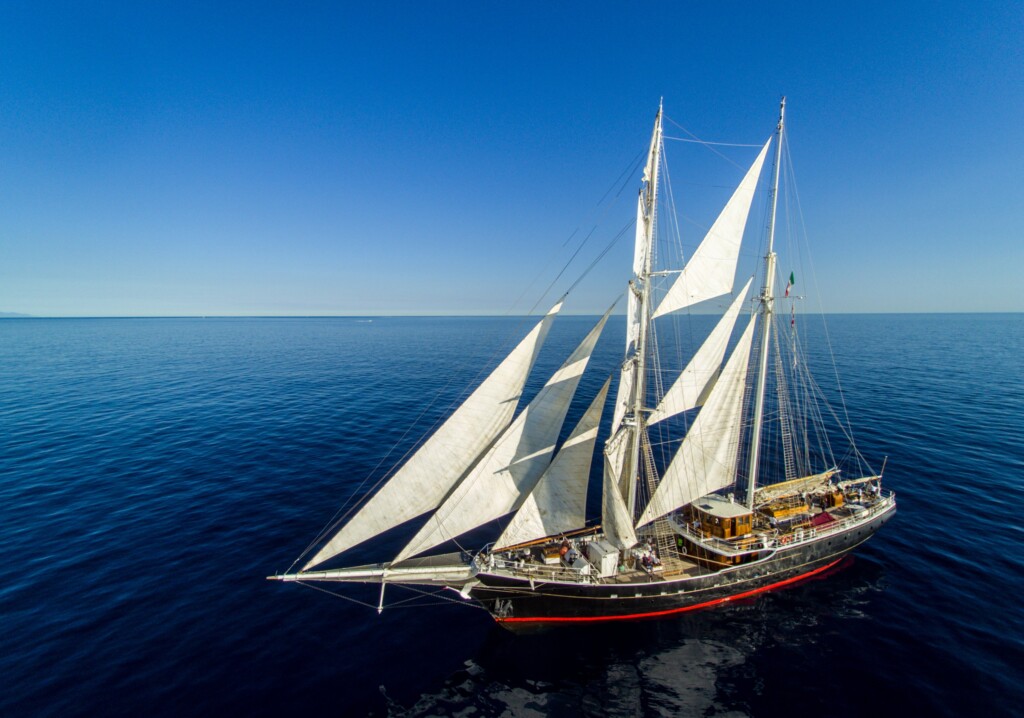 NAVE ITALIA: VIA ALLA CAMPAGNA DI SOLIDARIETÀ 2022,  APERTE LE CANDIDATURE!