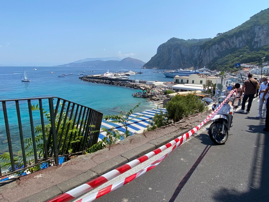 Bus precipitato «Fuori la verità sulla morte di Emanuele»