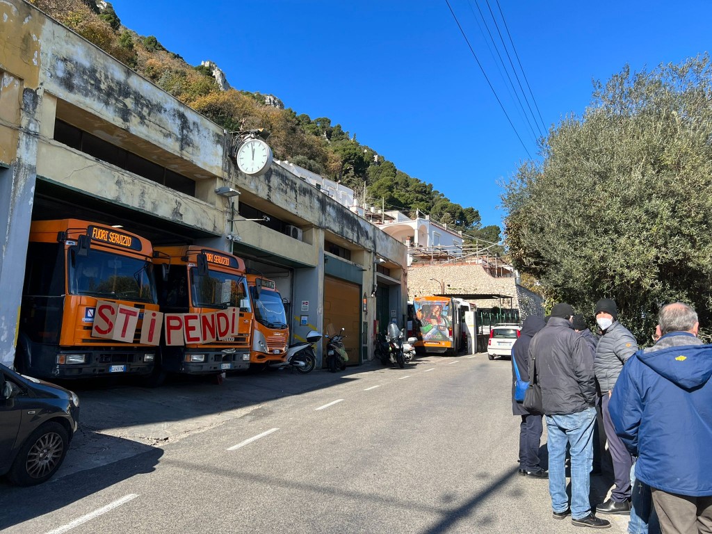 Capri: Incontro in prefettura  (Photogallery)