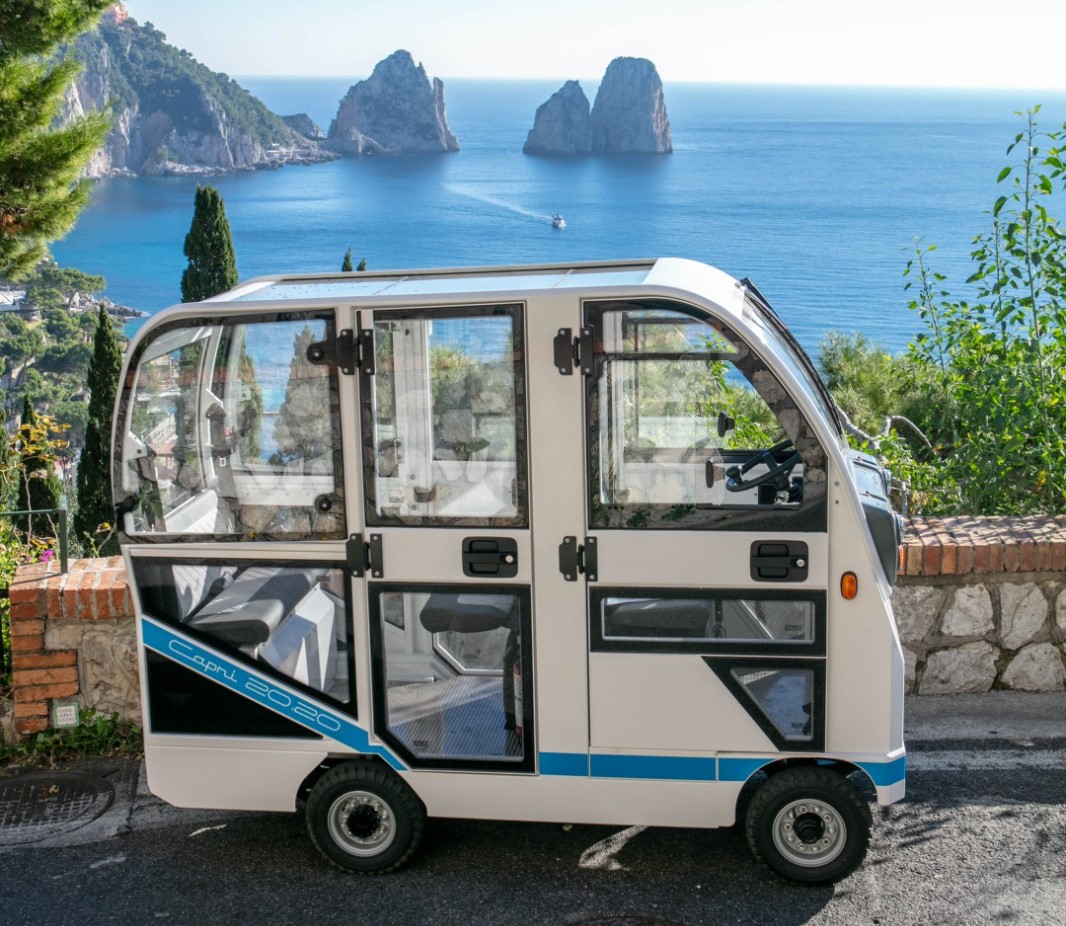 Potenziato il trasporto per gli anziani dell’isola