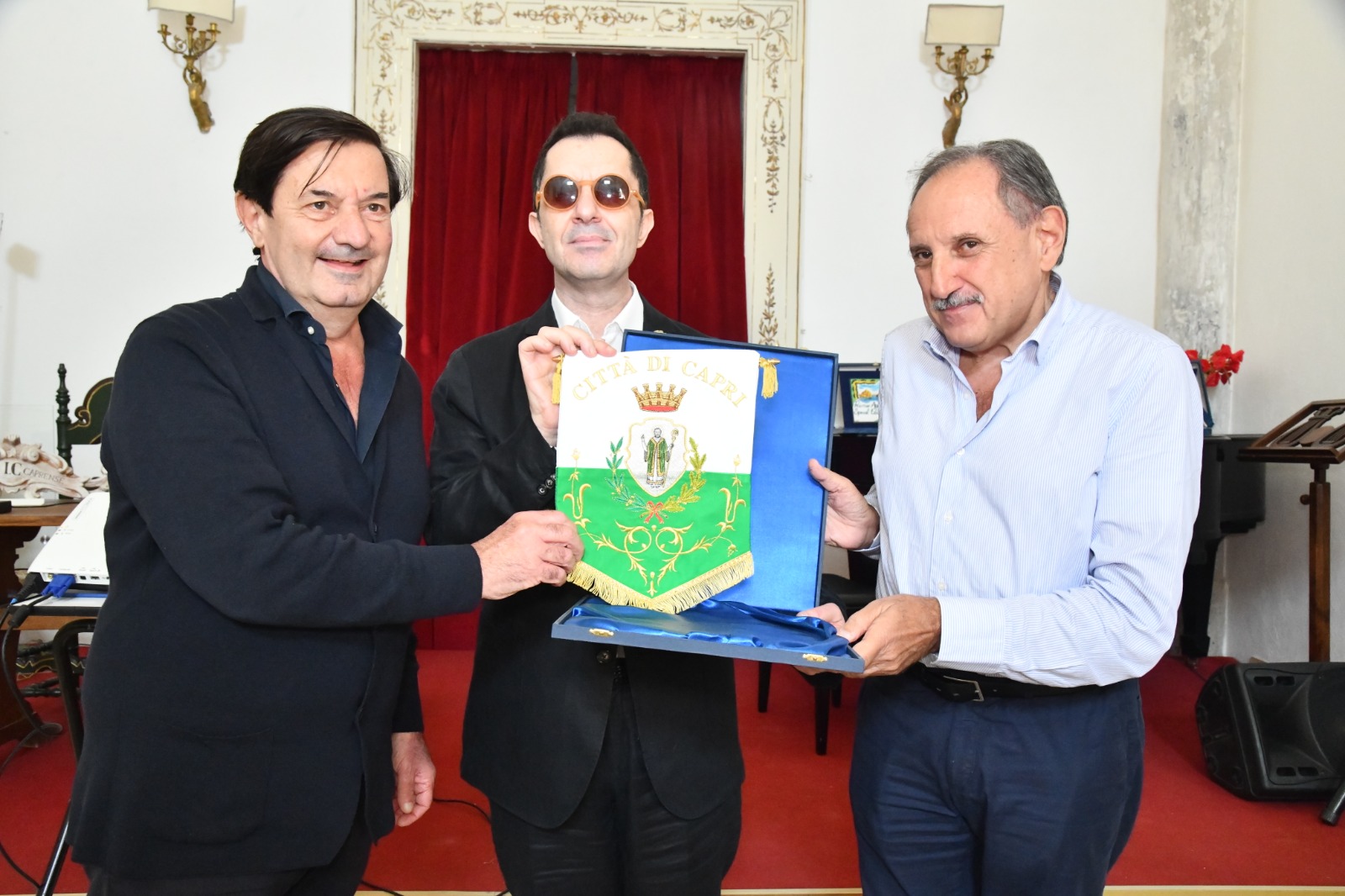 La Kermesse “Ago d’ Oro” premia le Eccellenze Capresi  (Photogallery)