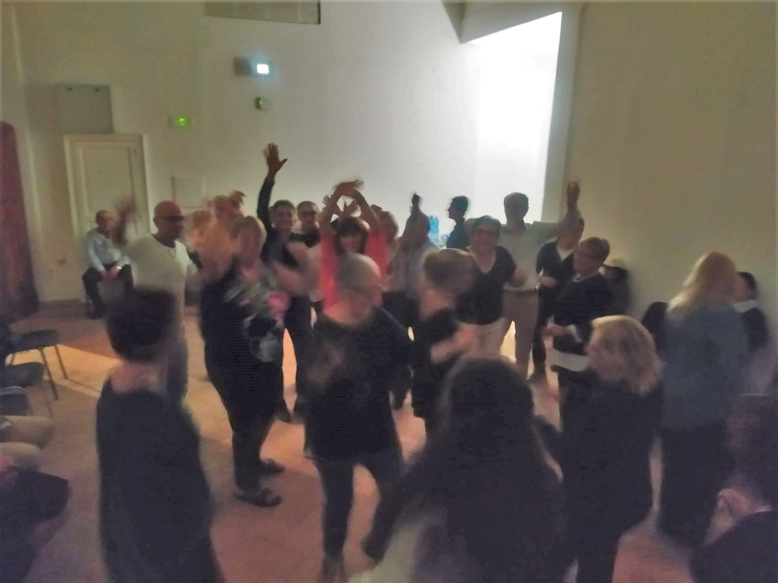 Anacapri: Il Comune a favore degli anziani che amano il ballo, mette a disposizione una sala pubblica