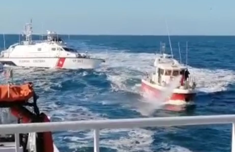 Guardia Costiera: ESERCITAZIONE DI SOCCORSO COMPLESSA “SEA-SUBSAREX 2022” (Photogallery e Video)