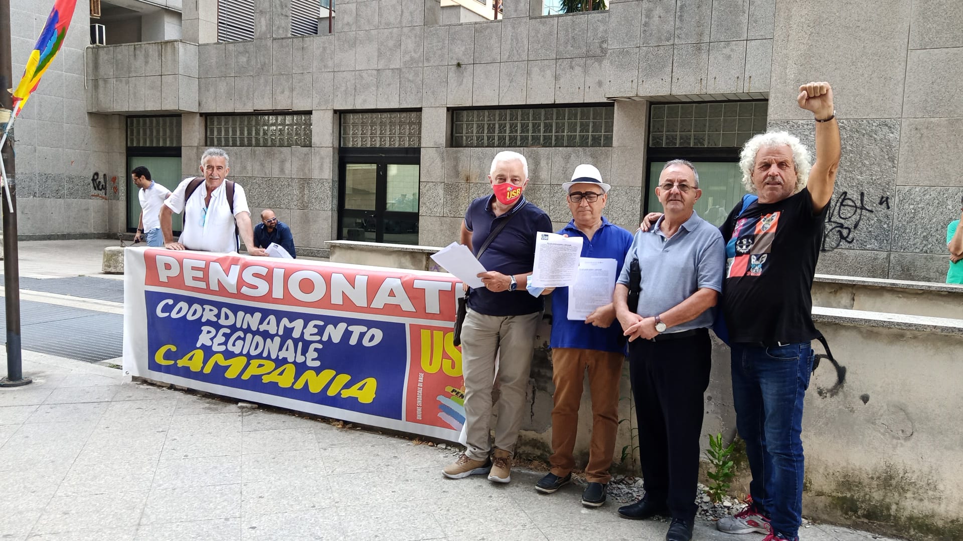 Da Ercolano a Capri la Federazione del Sociale Pensionati Usb: basta a troppe imposte 