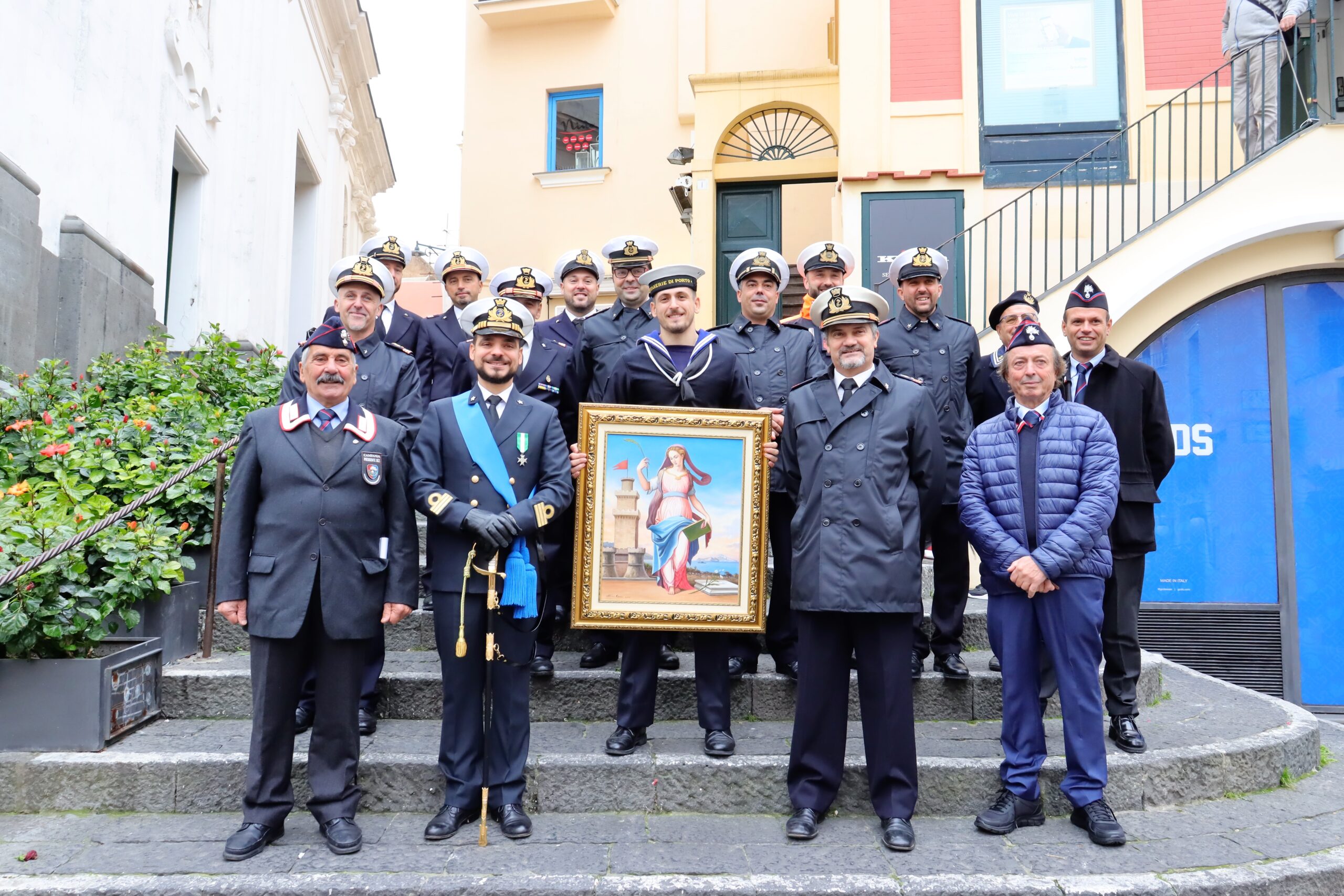 Capri: la Marina Militare celebra la festa di Santa Barbara