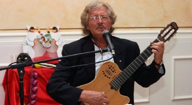 Addio al musicista Carlo Missaglia, cultore della canzone napoletana