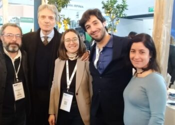 Incontro alla B.M.T, tra l’Ass. Regionale al Turismo Felice Casucci e Manuela Schiano Ass. alla Cultura di Anacapri e il Pres. Federalberghi isola di Capri Lorenzo Coppola