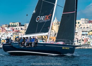 Vesuvio Race, la regata delle isole del golfo, Capri, Ischia e Procida, trionfa Blue Oyster