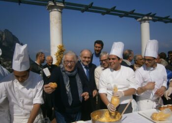 La zeppola di San Giuseppe dell’Istituto Alberghiero Axel Munthe dell’Isola di Capri