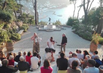 Villa Lysis riapre i suoi forzieri. Il Comune affida all’ass. Apeiron la struttura per 2 anni  (Photogallery)