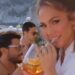 Jennifer Lopez a Capri, ecco il nuovo brand di cocktail (con poche calorie)
