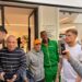 Osimhen a Capri, shopping a sorpresa con la compagna Stephanie e la figlia Hailey True (Photogallery)