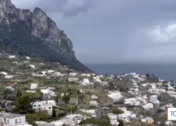 Black out a Capri nei servizi di TGR e TG1 (Video)