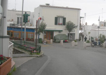 A Capri gli studenti devolvono il ricavato dei biglietti del Mak Π allo sportello psicologico