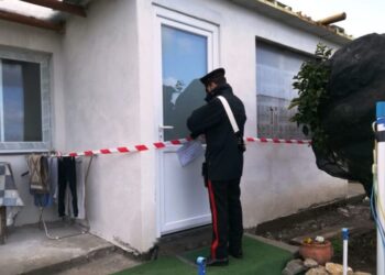 Appartamento abusivo con vista sui Faraglioni, una denuncia. Scoperto dai carabinieri di Capri durante un controllo