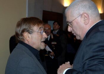 Importante Riconoscimento allo studioso-scrittore, Prof. Raffaele Lauro