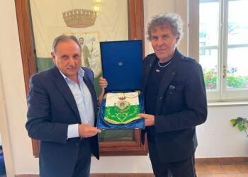 Capri: Cerimonia in comune per il patron della Diesel, Renzo Rosso