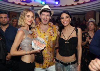 Chiara Ferragni e Chiara Blasi a Capri, notte di festa all’Anema e Core