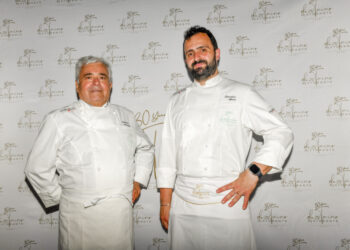 Capri – Da Tonino a Dentecala: “Origine, mutamento” grandi apprezzamenti per la terza cena a quattro mani con lo chef Valentino Marcattilii