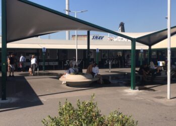 A Capri “overtourism” e tutto esaurito ma bisogna fermare al caos