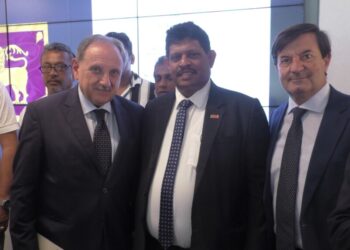 Giornata d’inclusione e solidarietà a Capri con l’apertura dello sportello per gli immigrati (Photogallery)