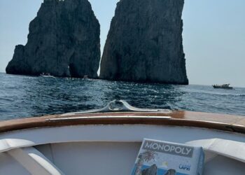 Sull’isola di Capri si gioca all’insegna del Monopoly e del Padel