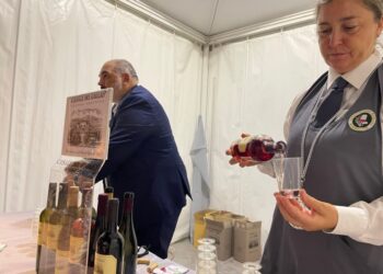 Roma, Piazza Vittorio. Al via Il Lunedì del Gusto, con le cantine del Lazio