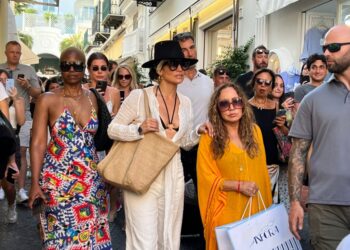 Jennifer Lopez c’è, chissà se aspetta Ben Affleck