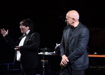 Intelligenza artificiale nella musica? I maestri Bahrami e Rea: «Non suoni al posto nostro, altrimenti noi non lavoreremo più» (Photogallery)