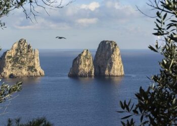 I Faraglioni di Capri devono essere patrimonio Unesco
