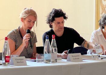 Il gruppo folk Bella Capri in trasferta a Sorrento suona per i bambini del Pontificio Istituto Bartolo Longo – fotogalleria