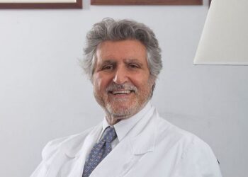 Anna Maria Boniello e la redazione di Capri Press, si uniscono al lutto che ha colpito il Capri Palace Jumeirah per la scomparsa del compianto prof. Francesco Canonaco