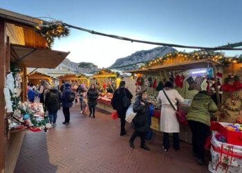 Babbo Natale è già arrivato a Capri (Photogallery)