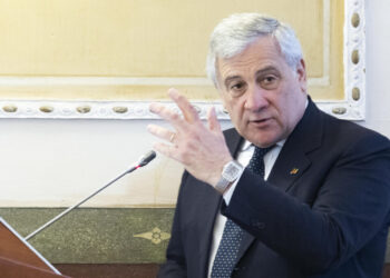 Il ministro degli esteri Antonio Tajani a Capri per il G7 in primavera