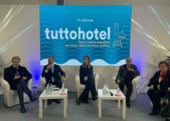 Tuttohotel, a Napoli la fiera turistica per alberghi, b&b, camping