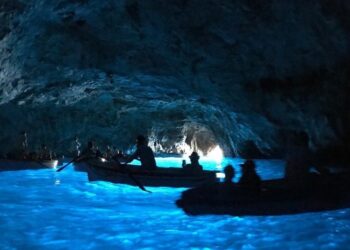 Anacapri: nuove regole per la Grotta Azzurra