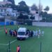 Capri, ambulanza in campo durante la partita di calcio