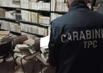 A Capri sequestro della biblioteca “Bladier”