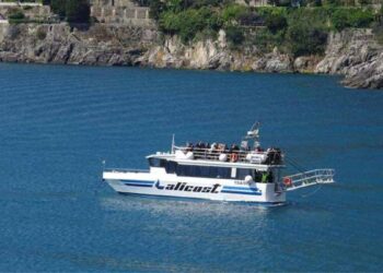 Vie del Mare. Alicost annuncia ripartenza dei collegamenti da Salerno per Capri e la Costiera Amalfitana: la data