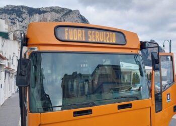 A Capri e Anacapri le amministrazioni comunali chiedono la revoca del servizio pubblico bus