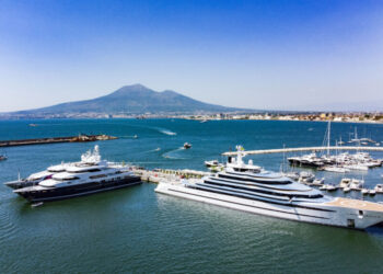 Stabia Main Port, a Castellammare partita la stagione dei megayacht