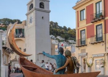 Sognando La Luna – La scultura di Giacinto Bosco open-air in Piazzetta