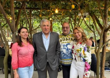 Tajani: “Capri è un’isola amata da tutti con una straordinaria cucina”